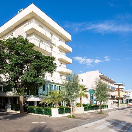 Hotel Palos リミニ エクステリア 写真