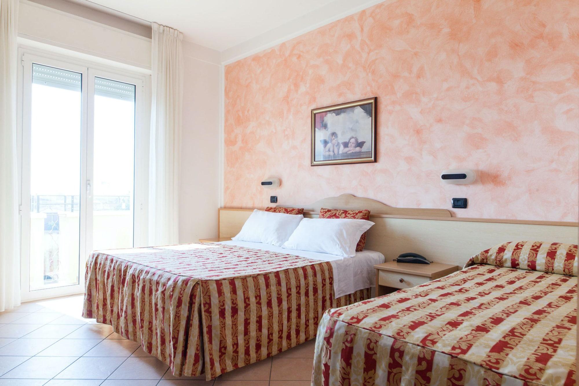 Hotel Palos リミニ エクステリア 写真