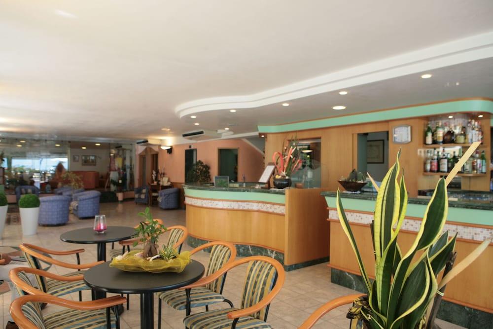 Hotel Palos リミニ エクステリア 写真