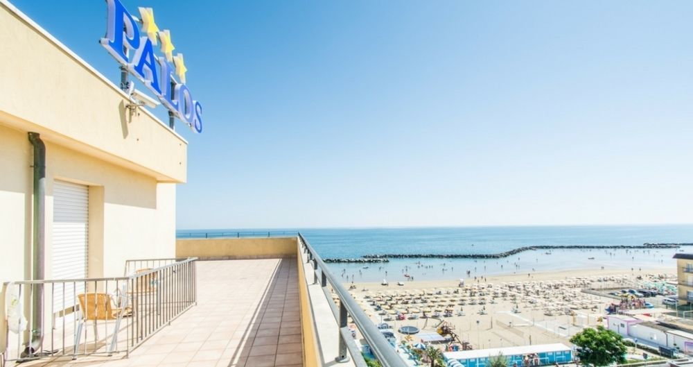 Hotel Palos リミニ エクステリア 写真
